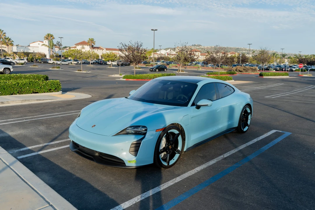 2023 Porsche Taycan GTS - Image 10 of 31