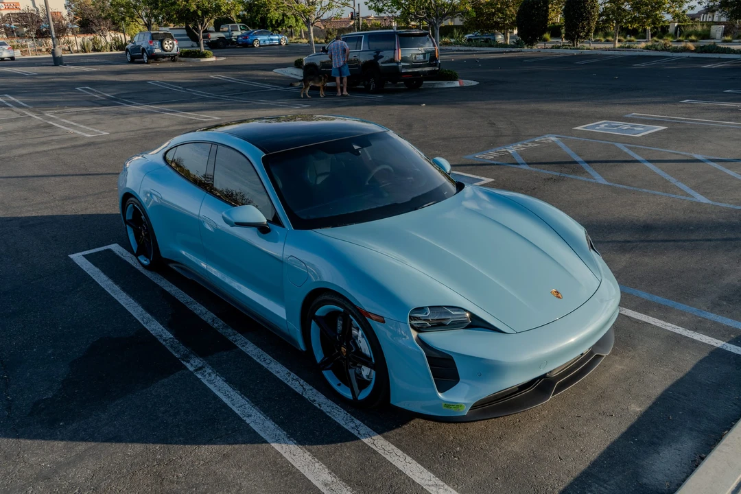 2023 Porsche Taycan GTS - Image 30 of 31