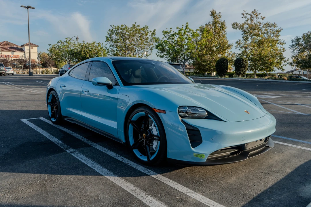 2023 Porsche Taycan GTS - Image 29 of 31