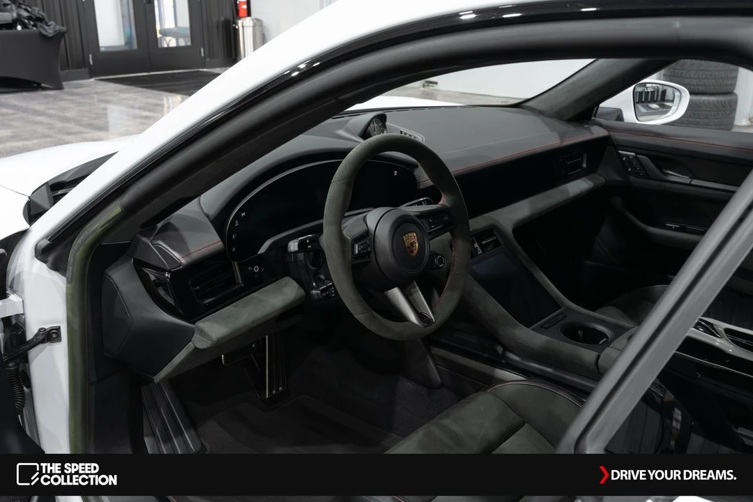 2023 Porsche Taycan GTS - Image 13 of 21