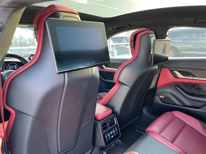 2023 Porsche Taycan GTS - Image 4 of 12
