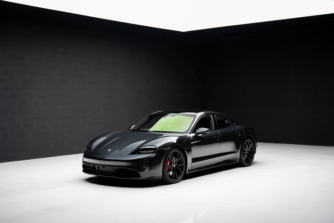 2023 Porsche Taycan GTS - Image 4 of 12