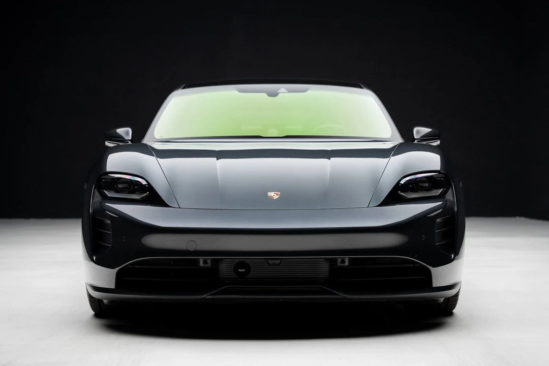2023 Porsche Taycan GTS - Image 7 of 12