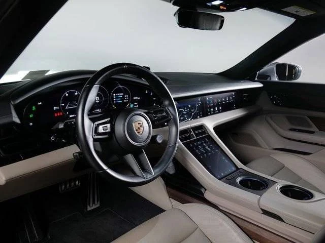 2023 Porsche Taycan GTS - Image 4 of 5