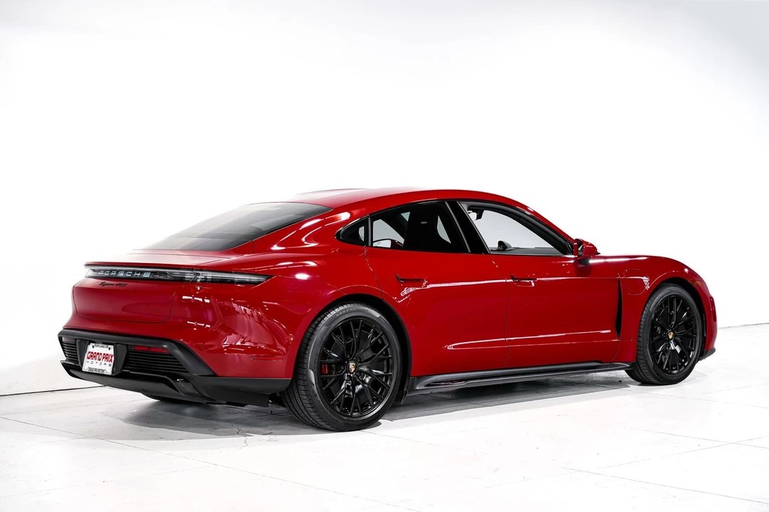2023 Porsche Taycan GTS - Image 3 of 31