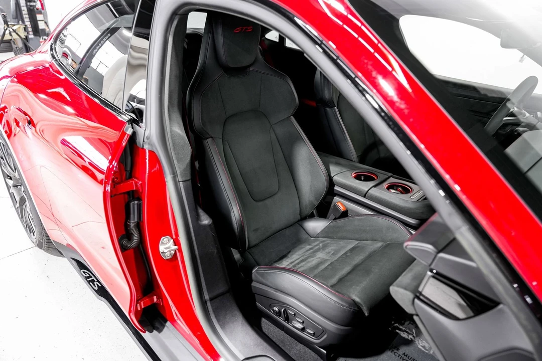 2023 Porsche Taycan GTS - Image 26 of 31