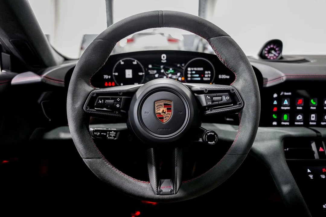 2023 Porsche Taycan GTS - Image 10 of 31