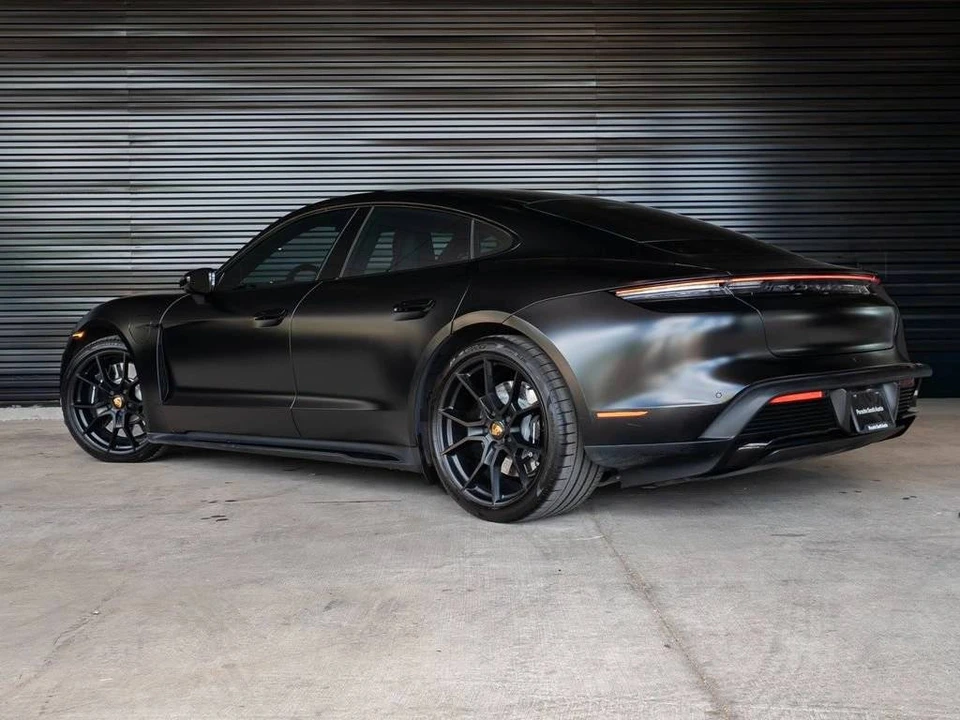 2023 Porsche Taycan GTS - Image 3 of 5