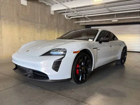 2023 Porsche Taycan GTS