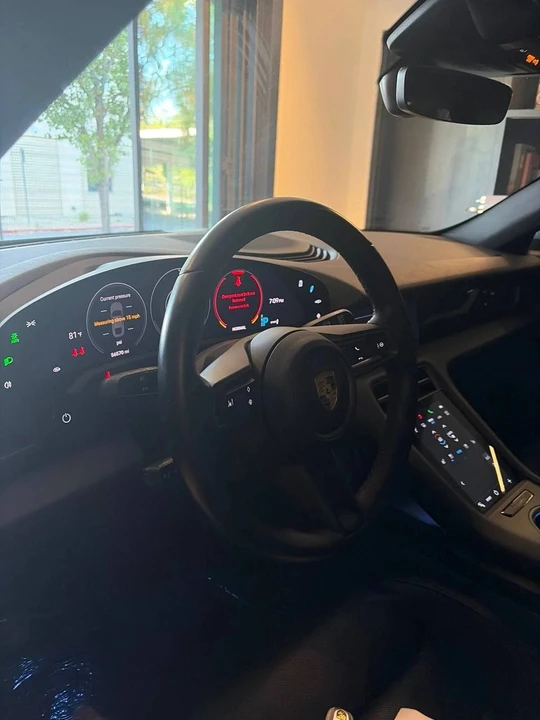 2023 Porsche Taycan - Image 5 of 5
