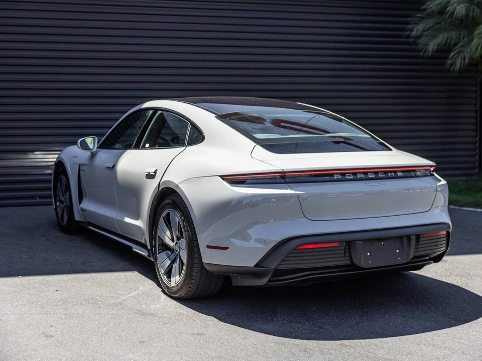 2023 Porsche Taycan - Image 3 of 5
