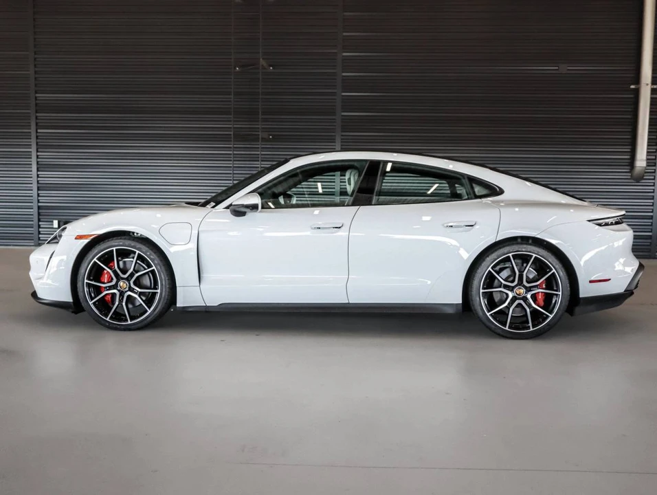 2023 Porsche Taycan - Image 2 of 5