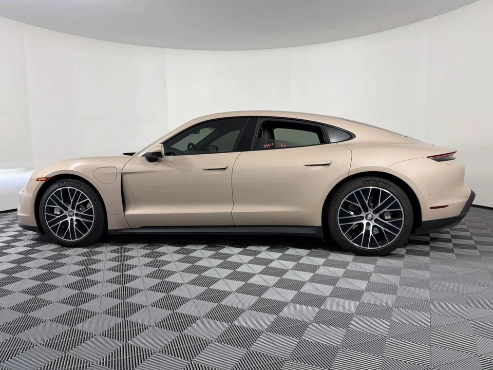 2023 Porsche Taycan - Image 2 of 5