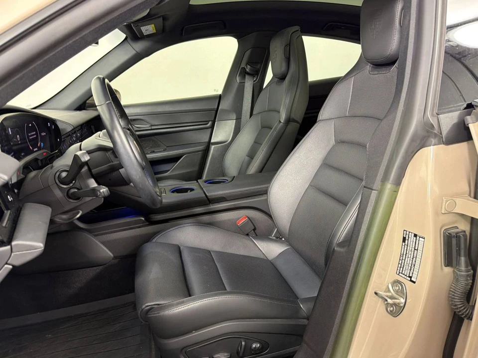 2023 Porsche Taycan - Image 5 of 5