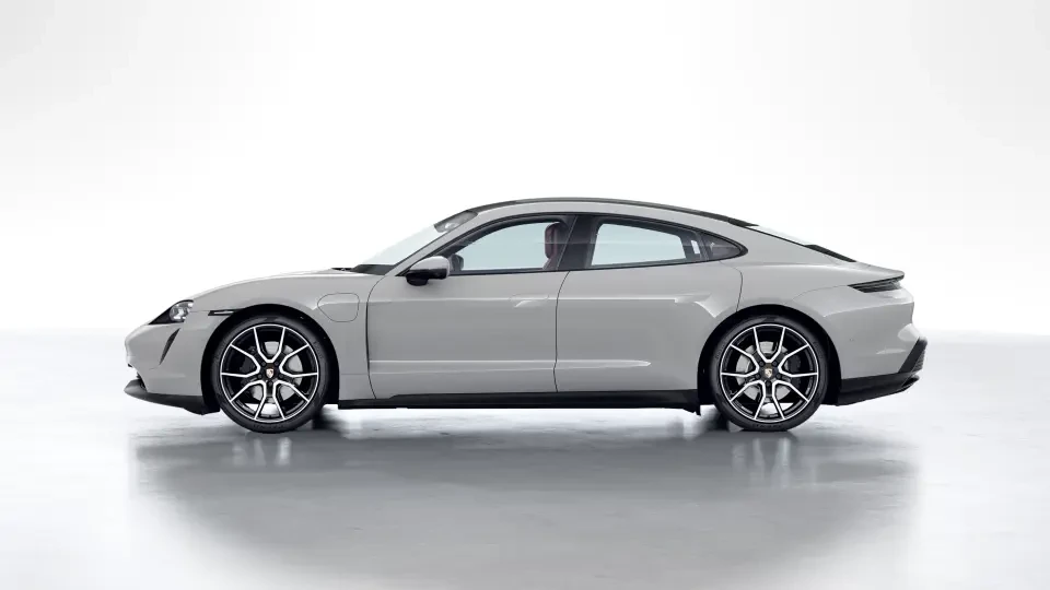 2023 Porsche Taycan - Image 15 of 31