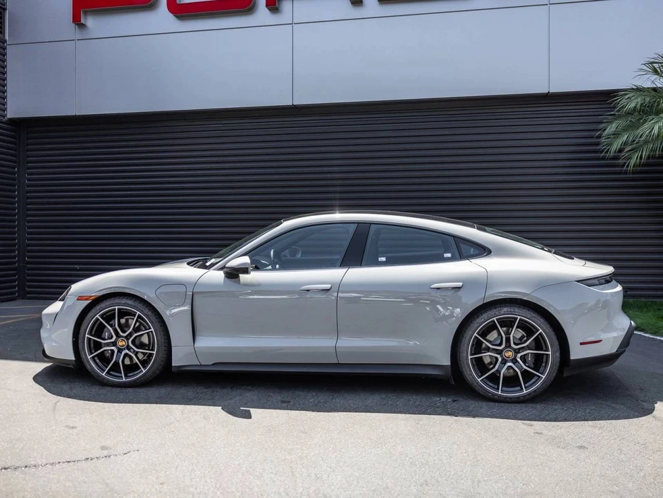 2023 Porsche Taycan - Image 2 of 5
