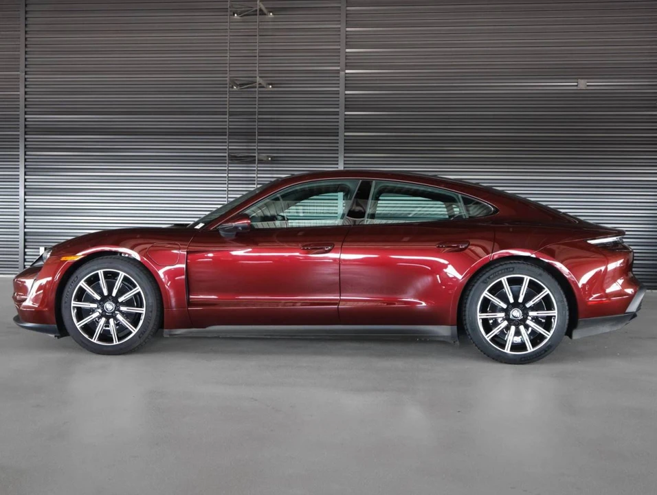 2023 Porsche Taycan - Image 2 of 5