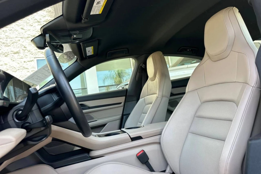 2023 Porsche Taycan - Image 5 of 5
