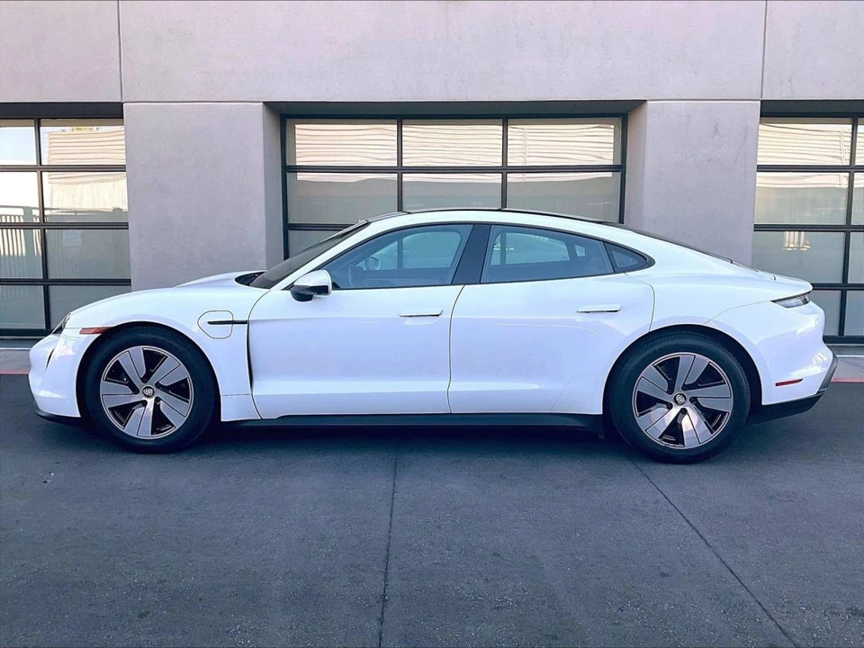 2023 Porsche Taycan - Image 2 of 5