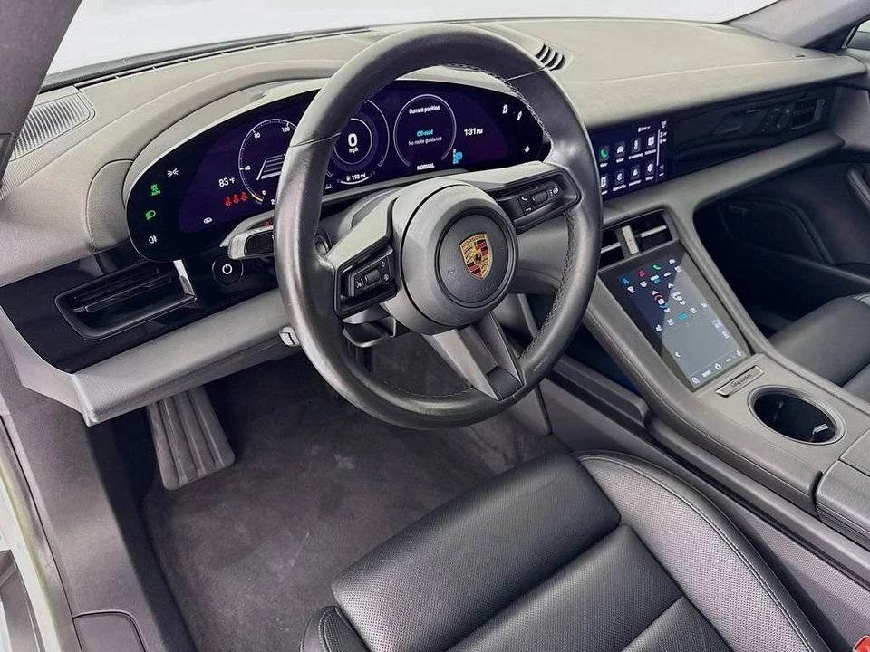 2023 Porsche Taycan - Image 4 of 5