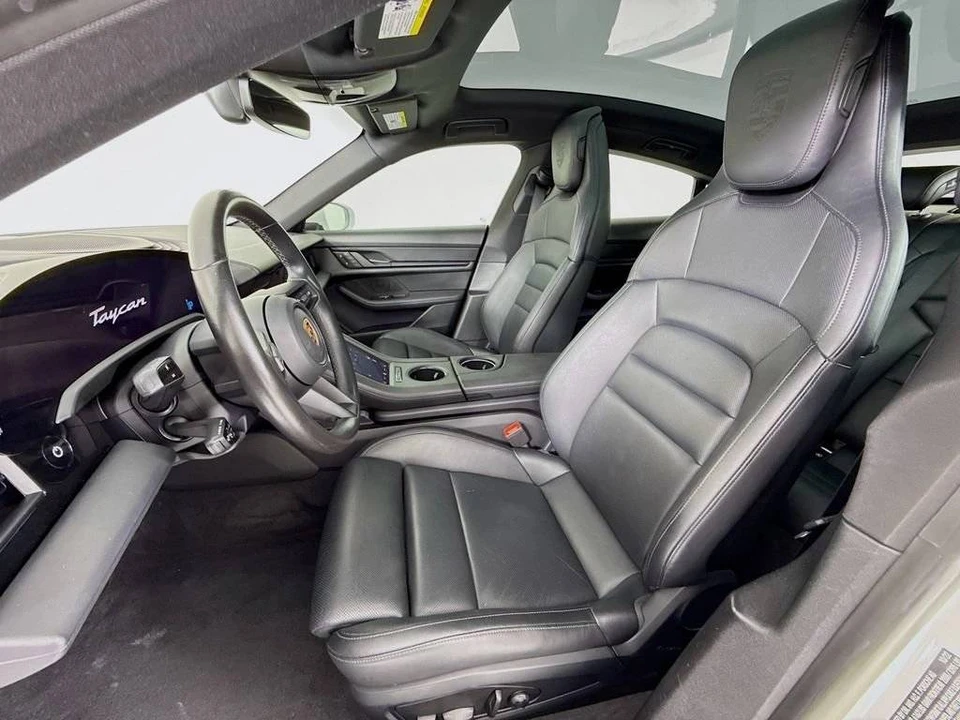 2023 Porsche Taycan - Image 5 of 5