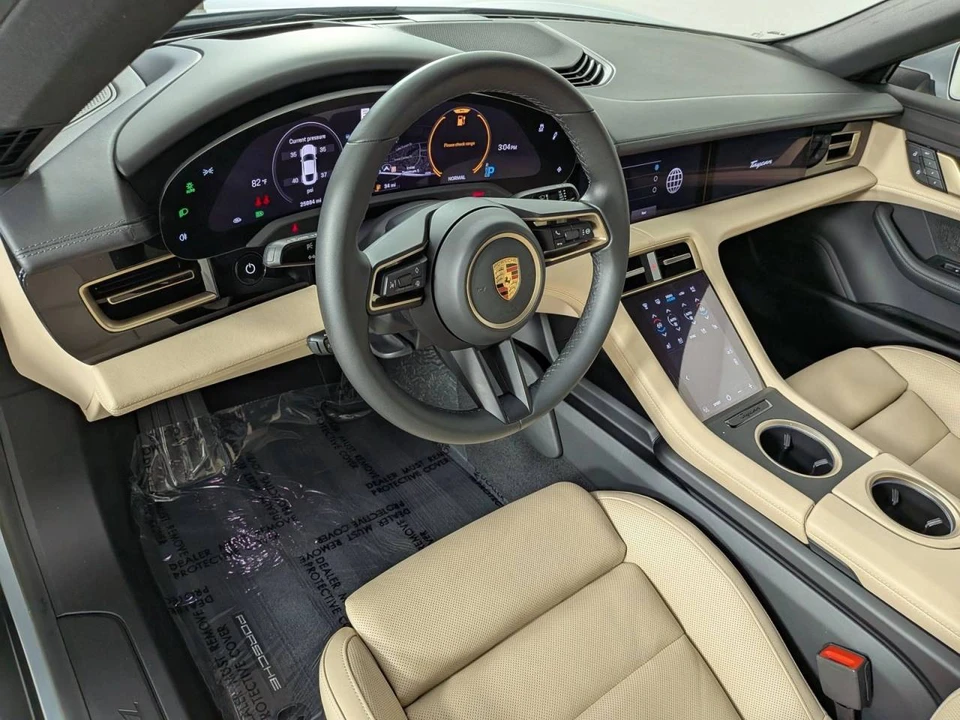 2023 Porsche Taycan - Image 4 of 5