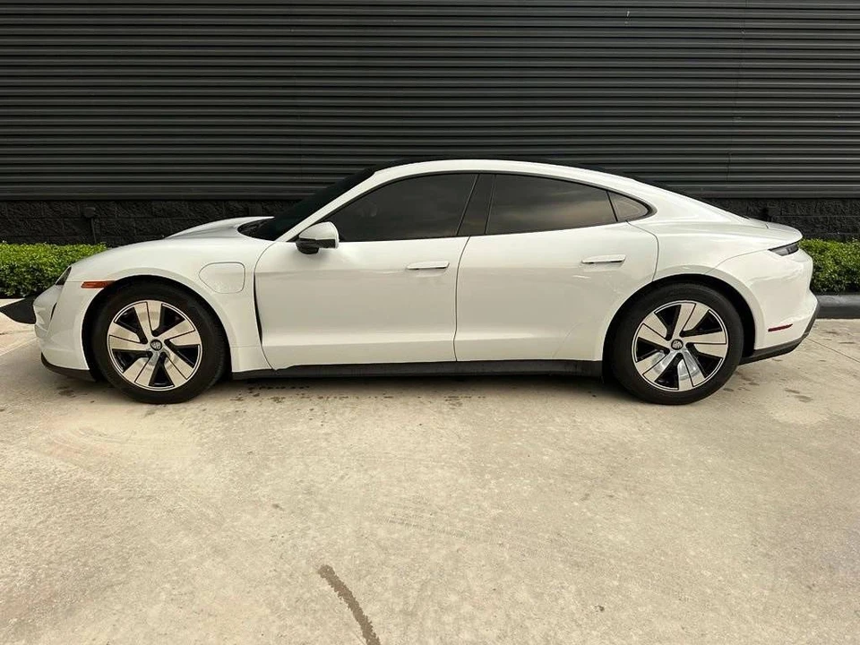 2023 Porsche Taycan - Image 2 of 5