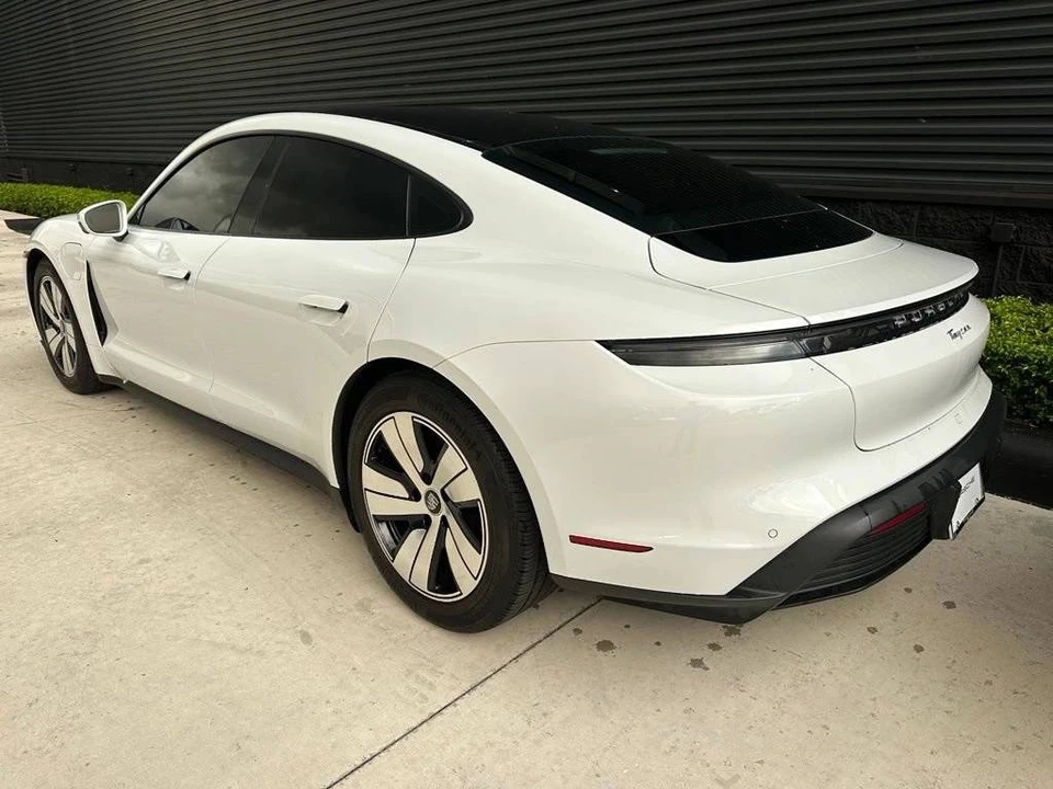 2023 Porsche Taycan - Image 3 of 5