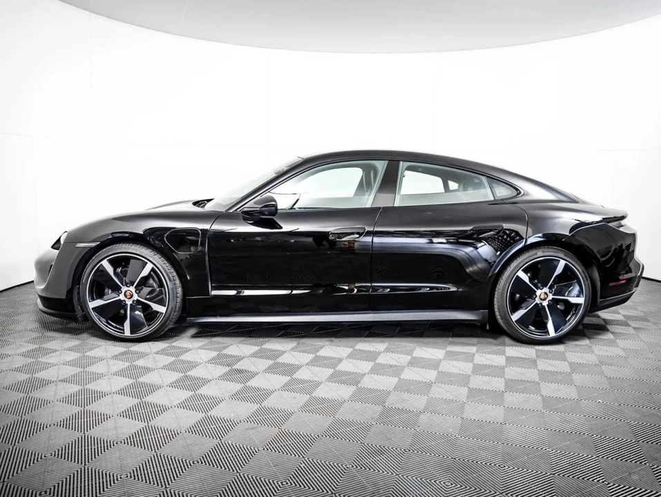2023 Porsche Taycan - Image 2 of 5