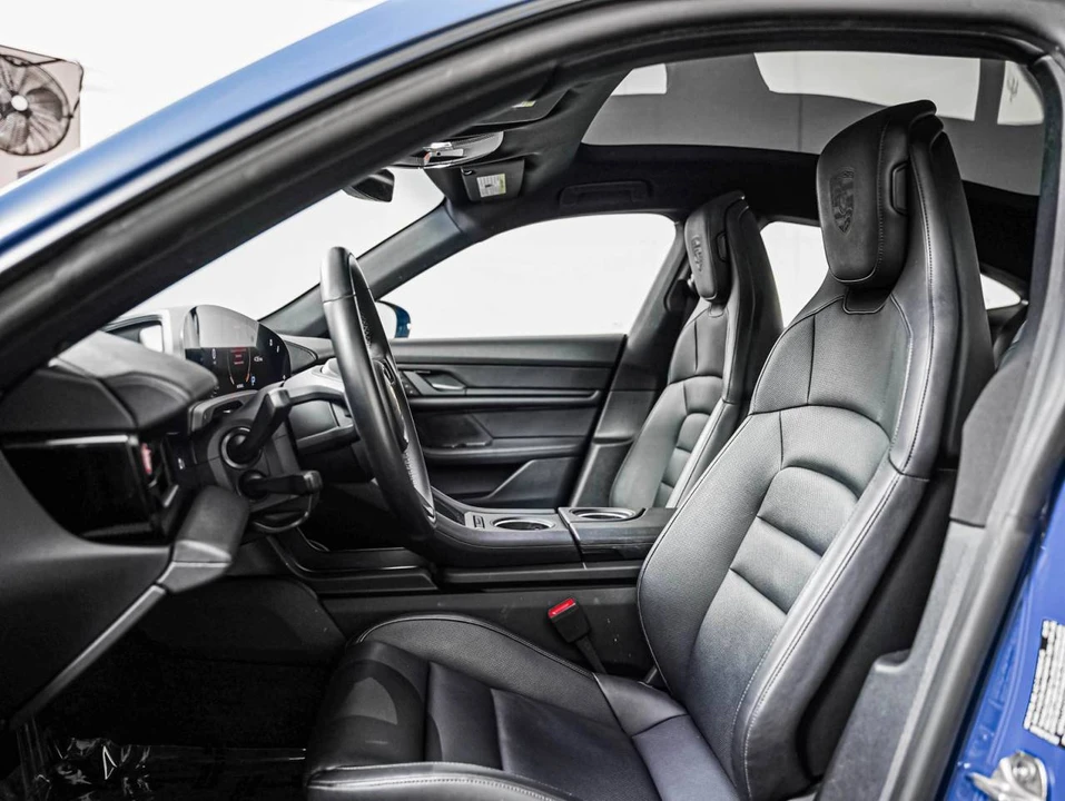 2023 Porsche Taycan - Image 5 of 5
