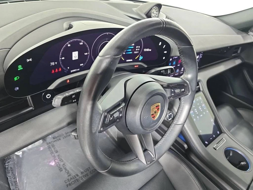 2023 Porsche Taycan - Image 4 of 5