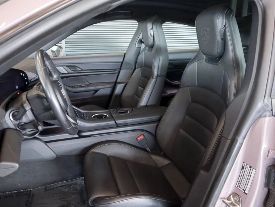 2023 Porsche Taycan - Image 5 of 5