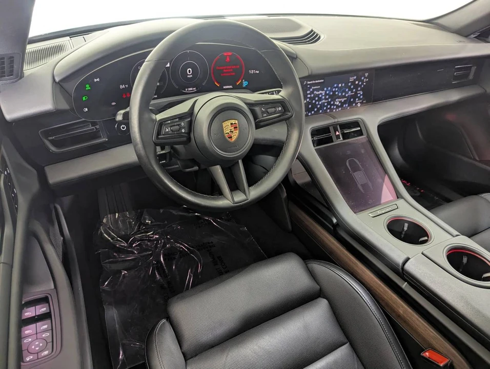 2023 Porsche Taycan - Image 4 of 5