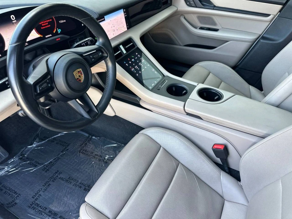 2023 Porsche Taycan - Image 4 of 5