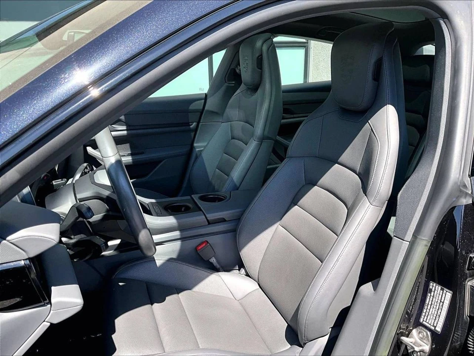 2023 Porsche Taycan - Image 5 of 5