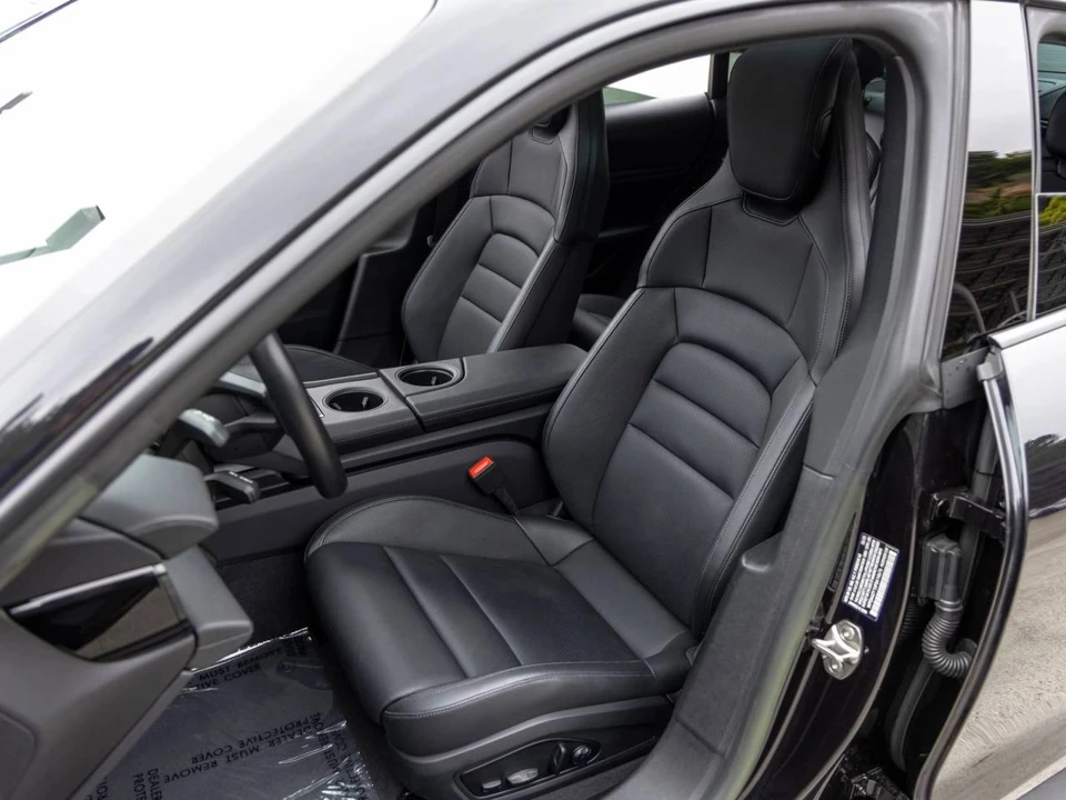 2023 Porsche Taycan - Image 5 of 5