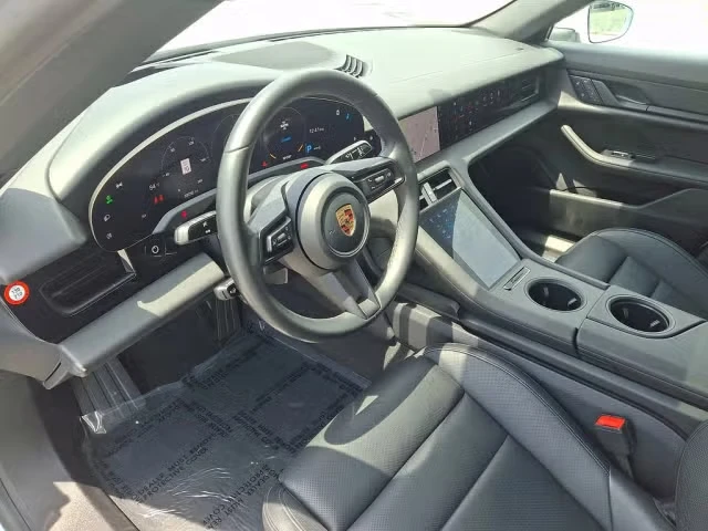 2023 Porsche Taycan - Image 26 of 31