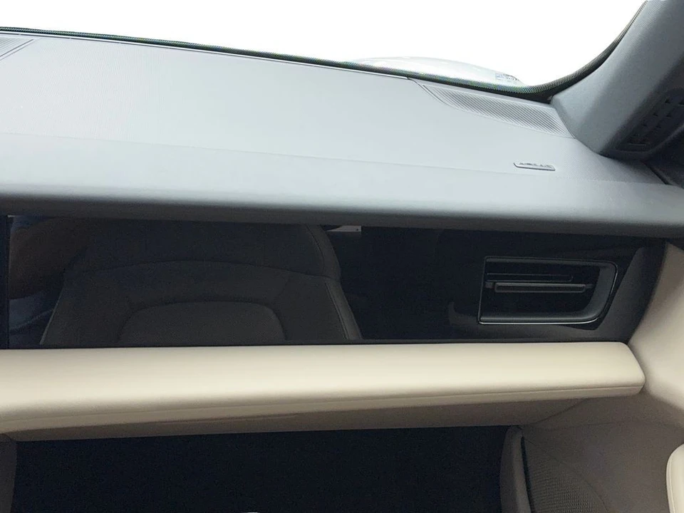 2023 Porsche Taycan - Image 20 of 21