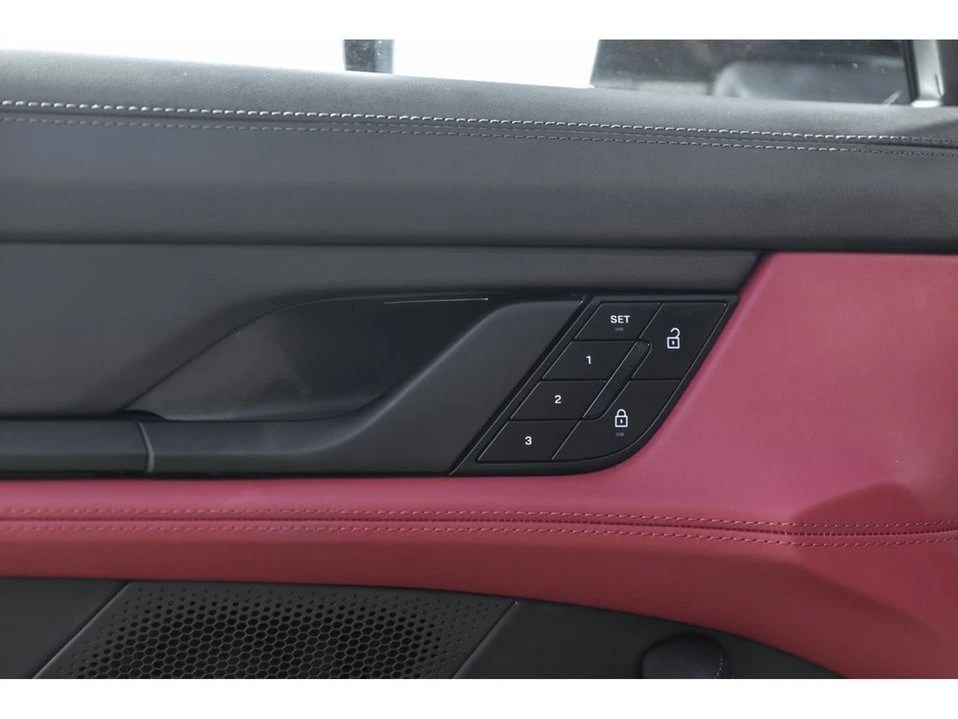 2023 Porsche Taycan - Image 16 of 16