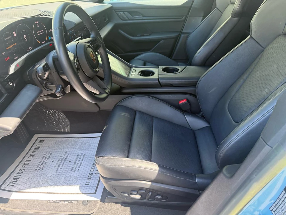 2023 Porsche Taycan - Image 10 of 25
