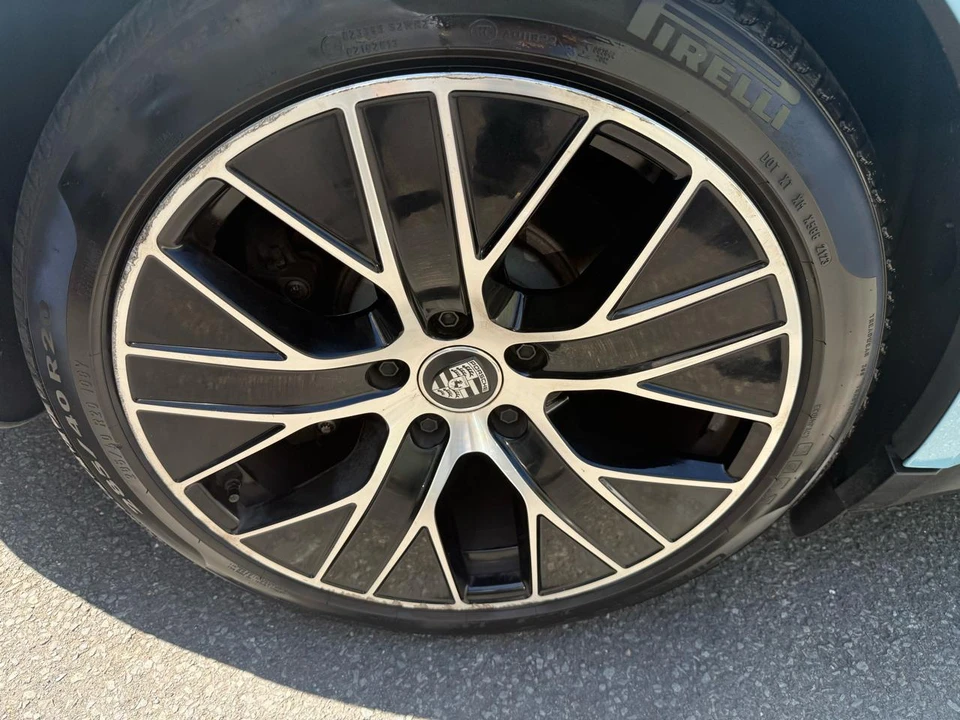 2023 Porsche Taycan - Image 22 of 25