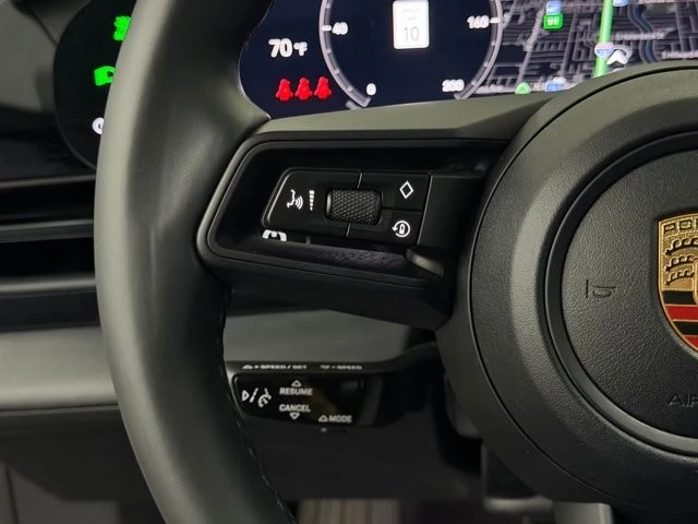 2023 Porsche - Image 30 of 31