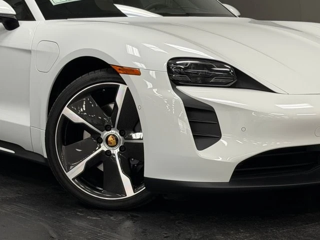 2023 Porsche - Image 4 of 31