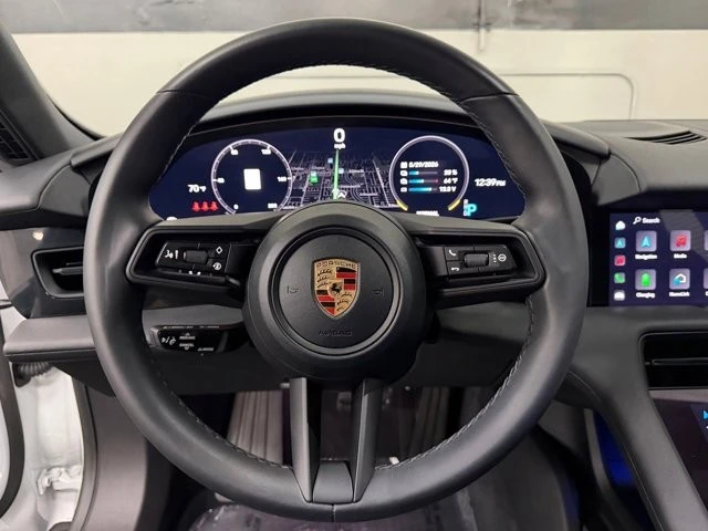 2023 Porsche - Image 29 of 31