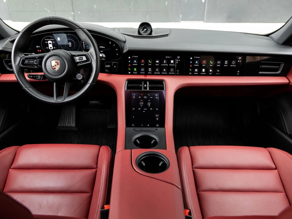 2023 Porsche Taycan - Image 12 of 31