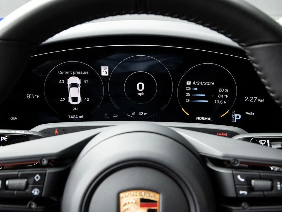 2023 Porsche Taycan - Image 14 of 31