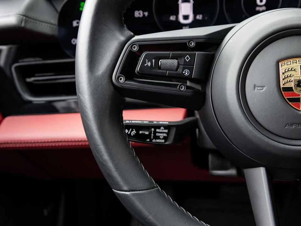 2023 Porsche Taycan - Image 15 of 31
