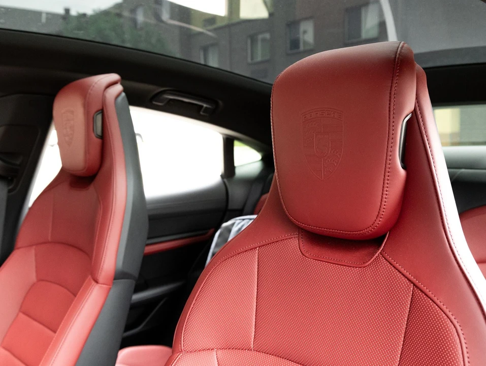 2023 Porsche Taycan - Image 24 of 31