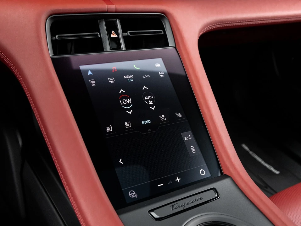 2023 Porsche Taycan - Image 27 of 31