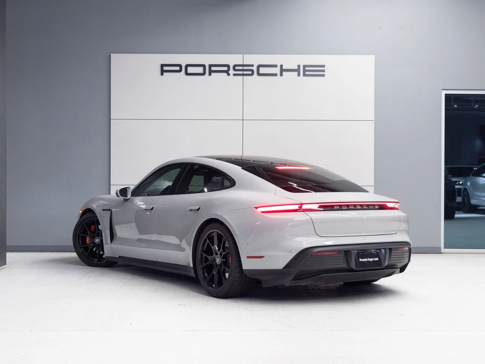 2023 Porsche Taycan - Image 3 of 31